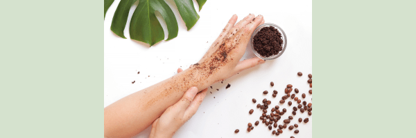 Natürliches Peeling: So pflegst du deine Haut nachhaltig - Blattwende