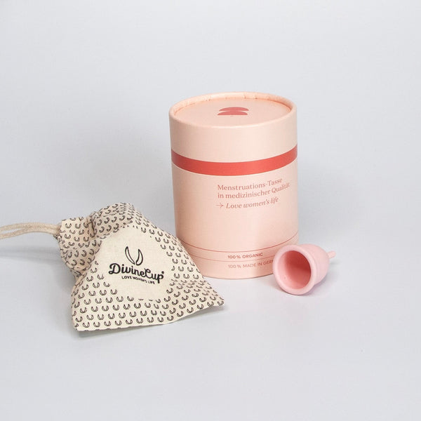 Menstruationstasse verschiedene GrößenBlattwende
